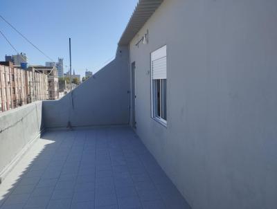 Casa para Venda, em Rio Grande, bairro CENTRO, 3 dormit�rios, 2 banheiros, 2 vagas
